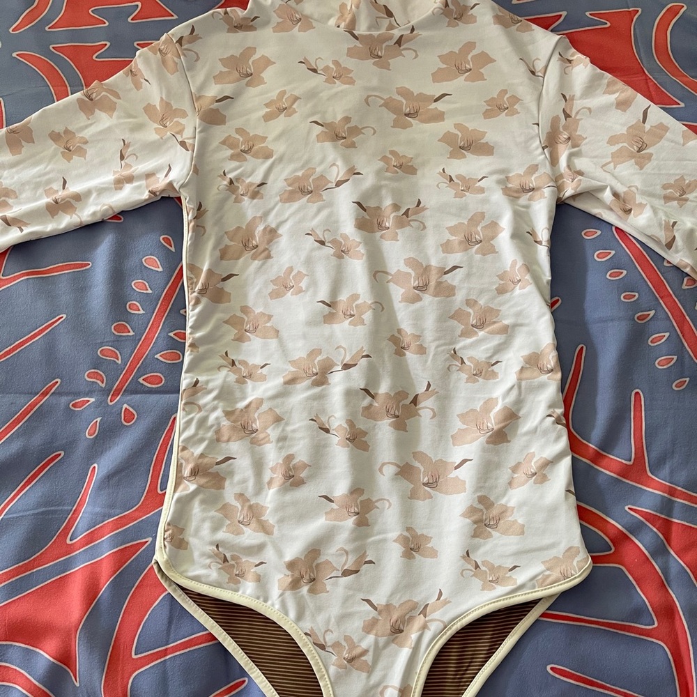 Acacia Washed Aloha Ehukai